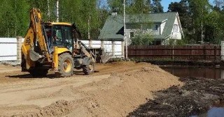 Отсыпка грунта Орск, цена от 210 руб.