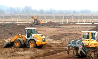 Планировка участка бульдозером в Орске от 945 руб. Цены за м2 - 2Землекопа-Рск